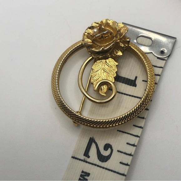 X3 Vtg Gold Tone Floral Brooches Unmarked - Picture 2 of 3